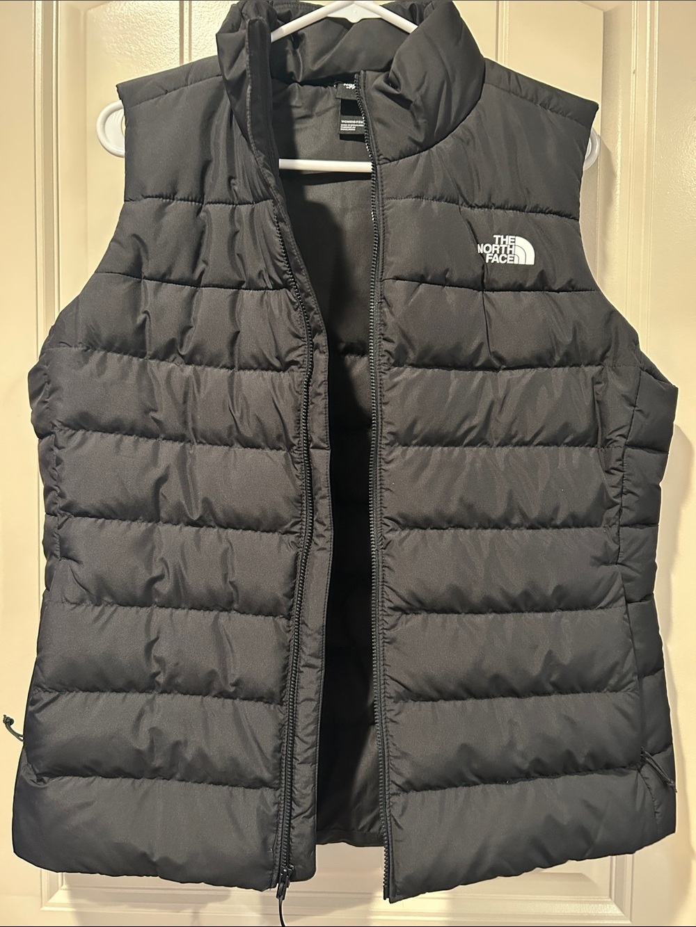 The North Face - Women’s Aconcagua 3 Vest in Black - Picture 6 of 13